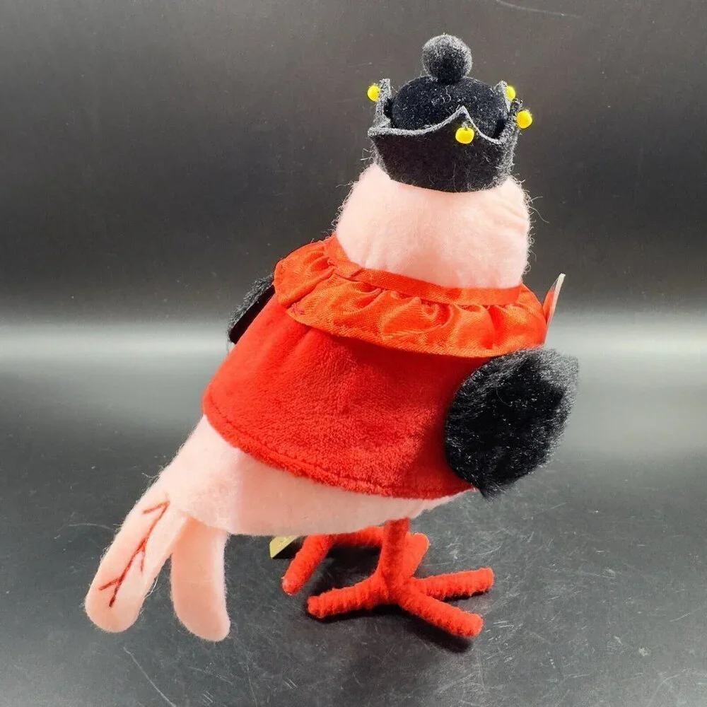 2024 Target Spritz Bird Kingsley Featherly Friends Valentine's‎ King of Hearts